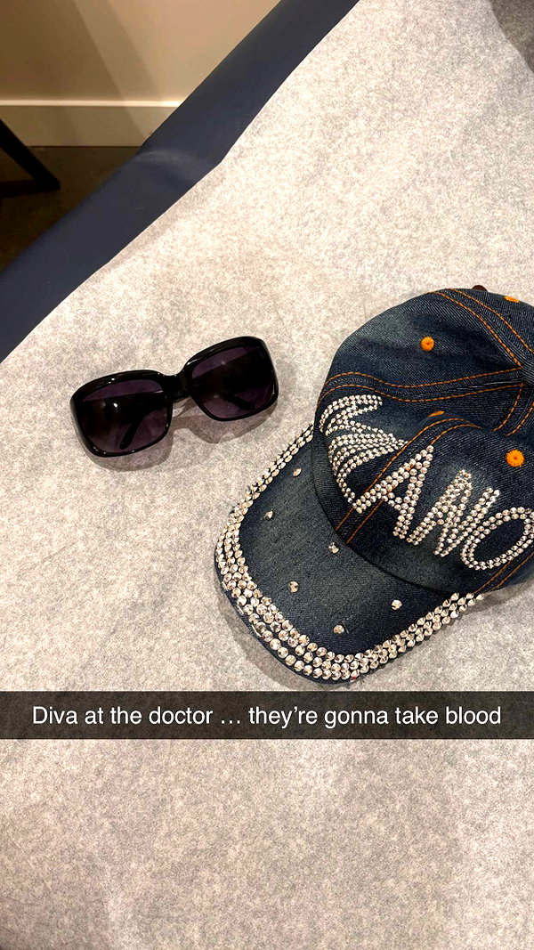 imchloebleu snapchat image archive image