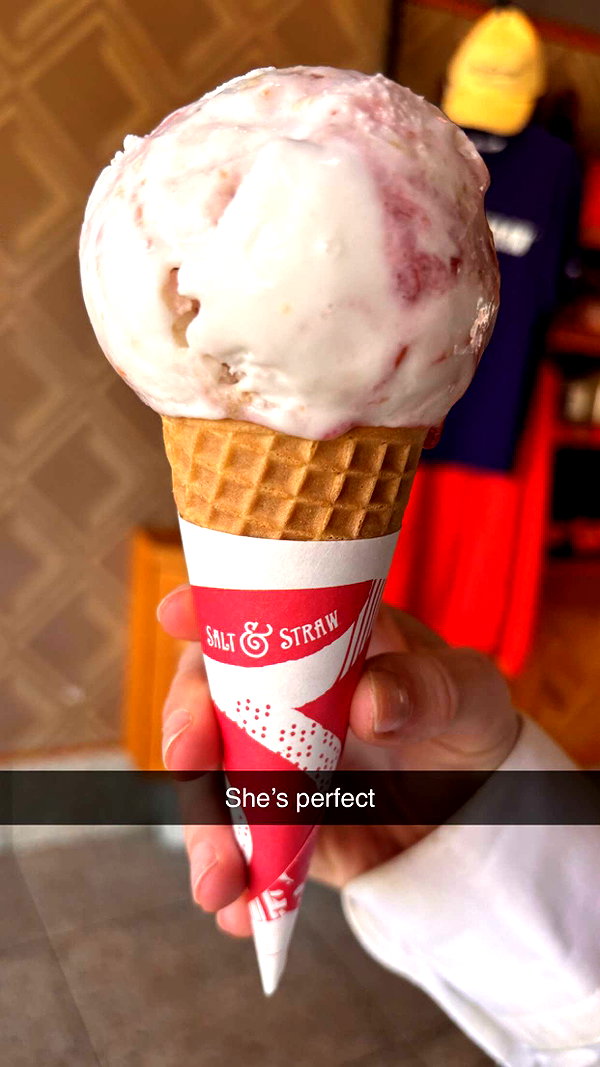 imchloebleu snapchat image archive image