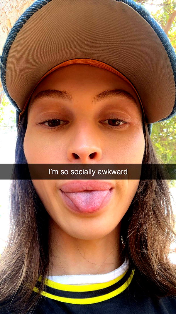 imchloebleu snapchat image archive image