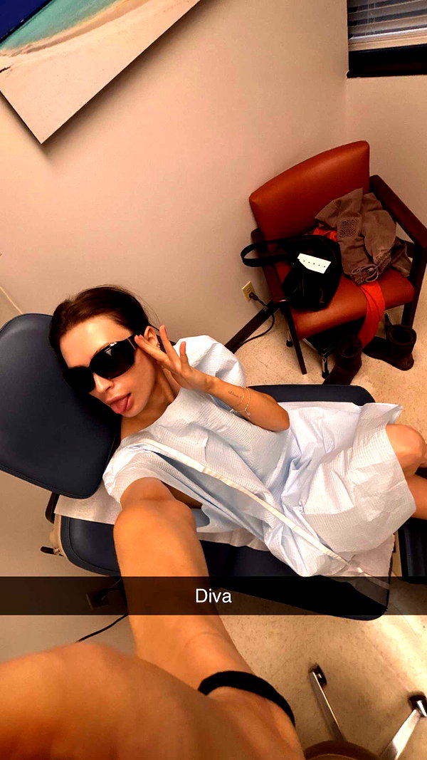 imchloebleu snapchat image archive image