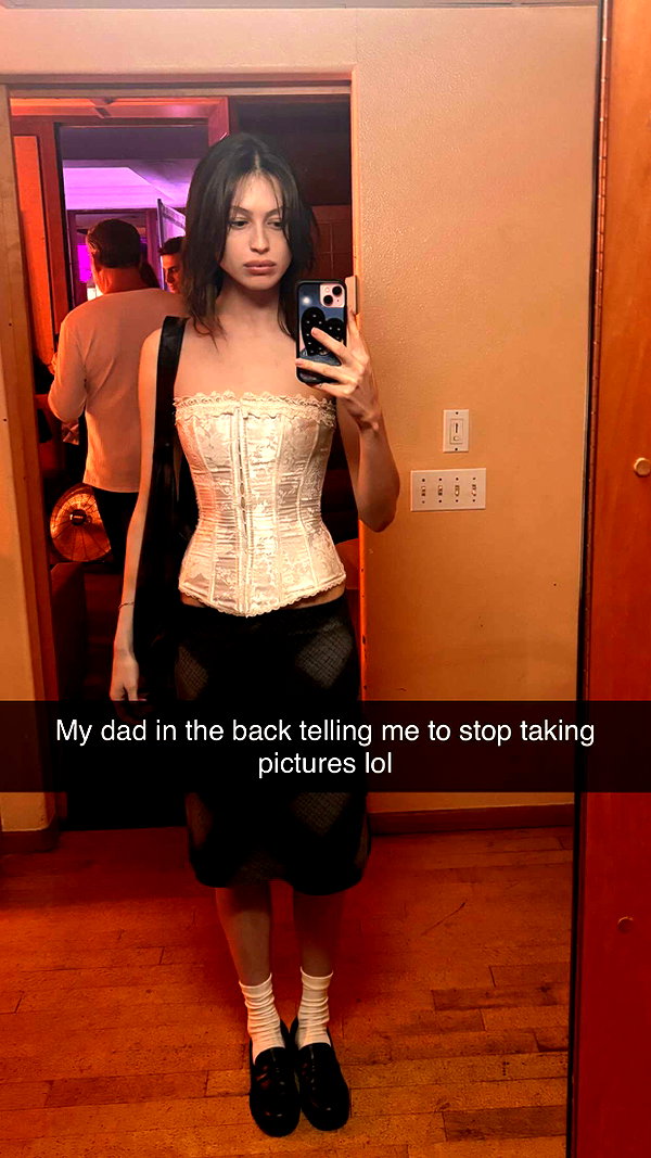 imchloebleu snapchat image archive image