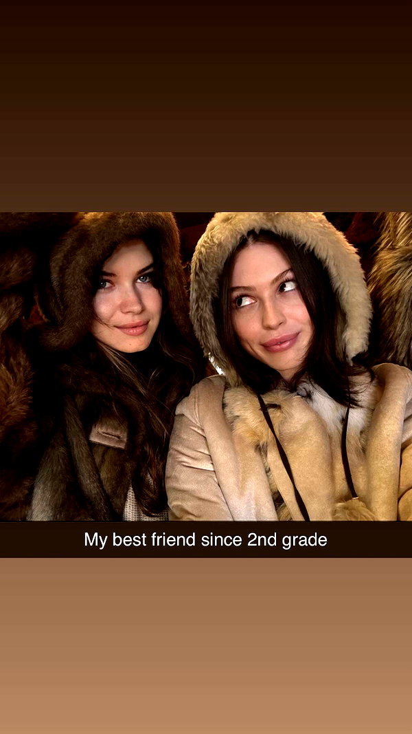 imchloebleu snapchat image archive image