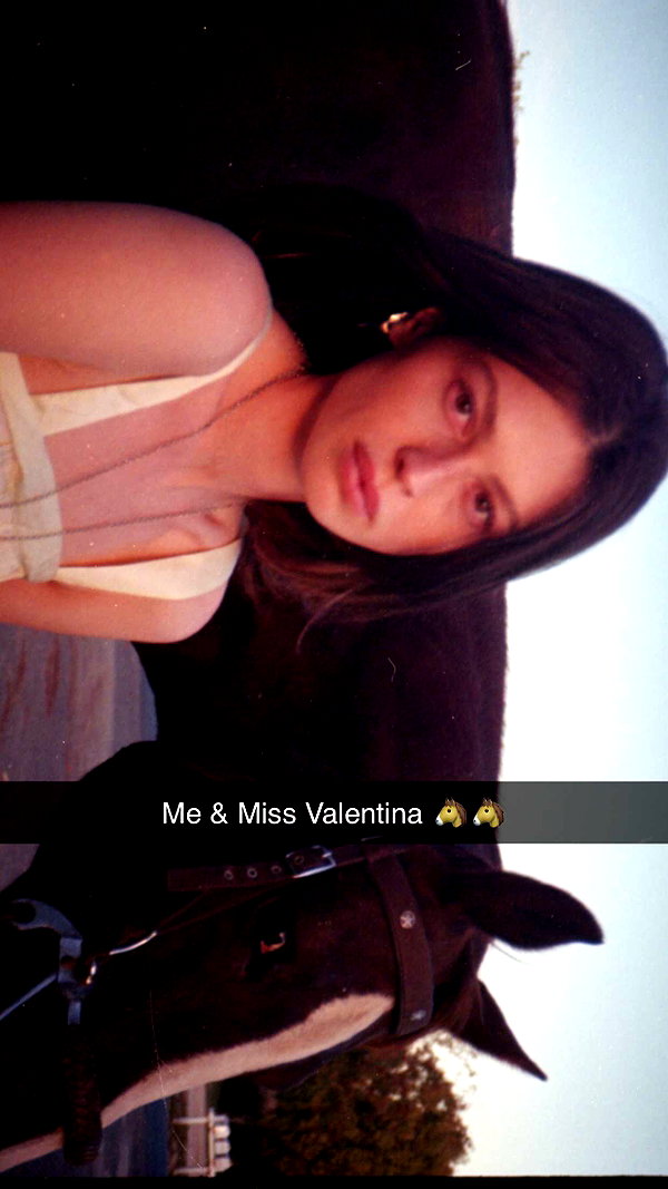 imchloebleu snapchat image archive image