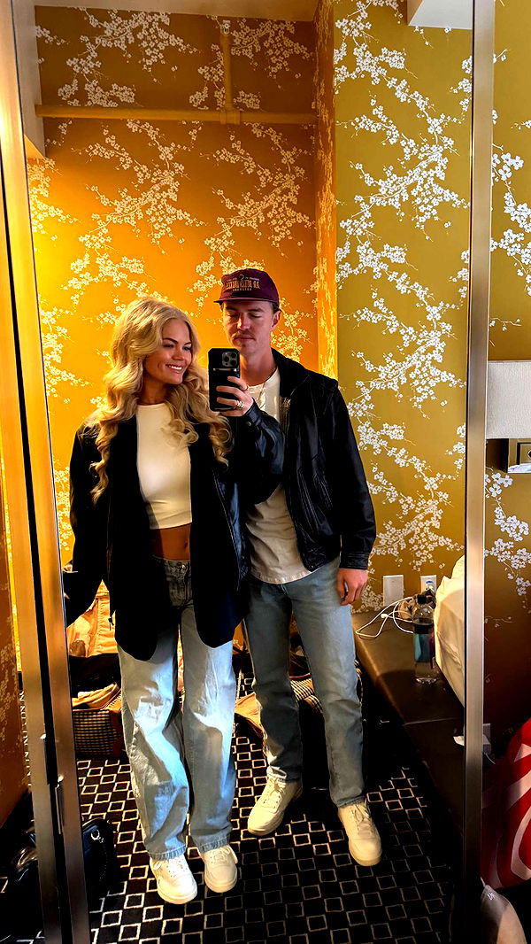 itsnellxoxo image ~ Altpins