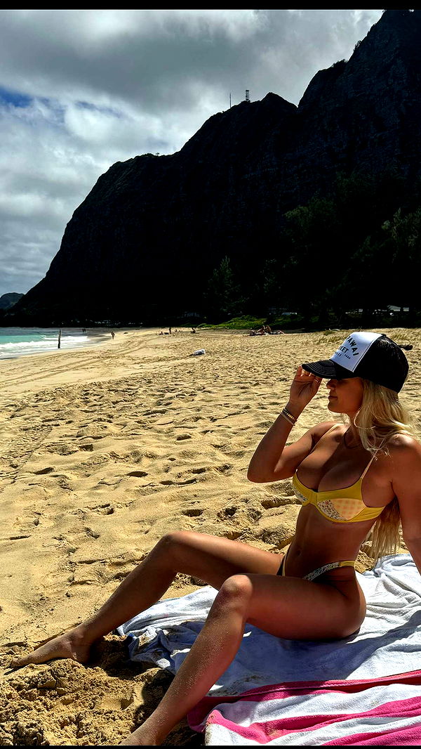 itsnellxoxo image ~ Altpins