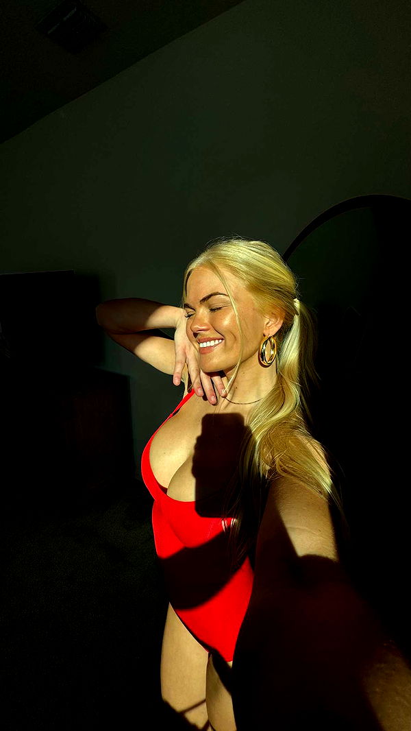 itsnellxoxo image ~ Altpins