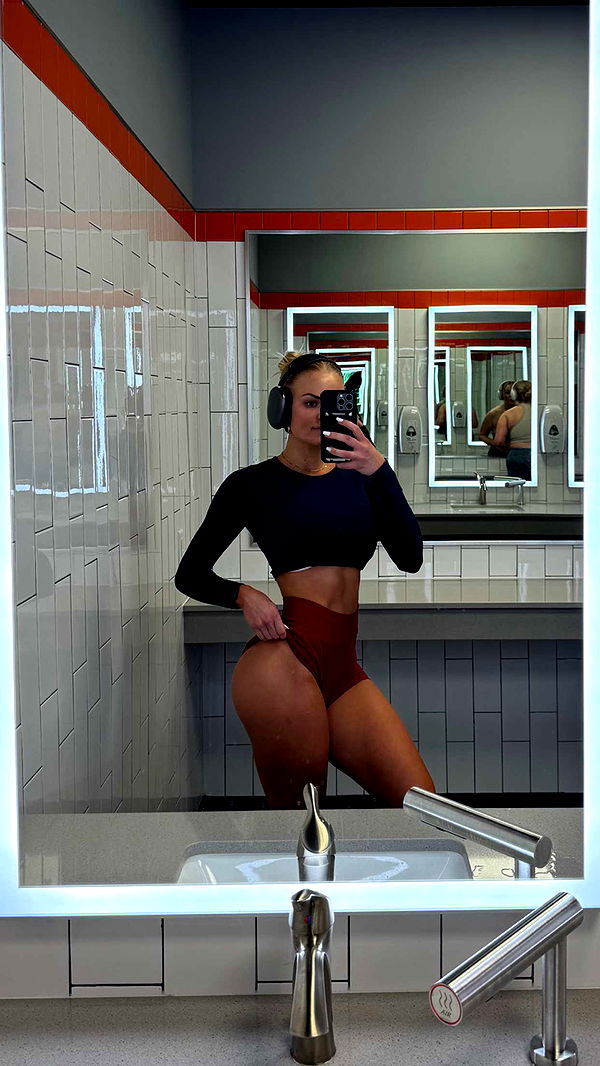 itsnellxoxo image ~ Altpins