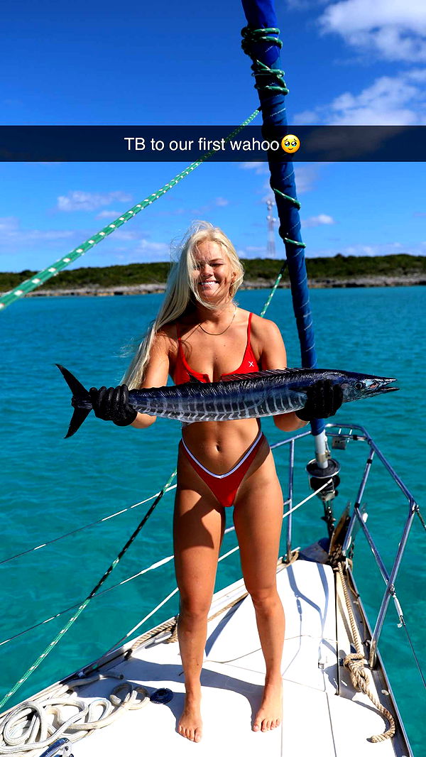 itsnellxoxo image ~ Altpins