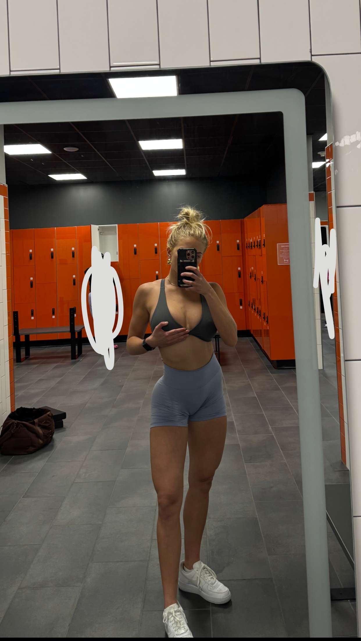 itsnellxoxo snapchat image archive image