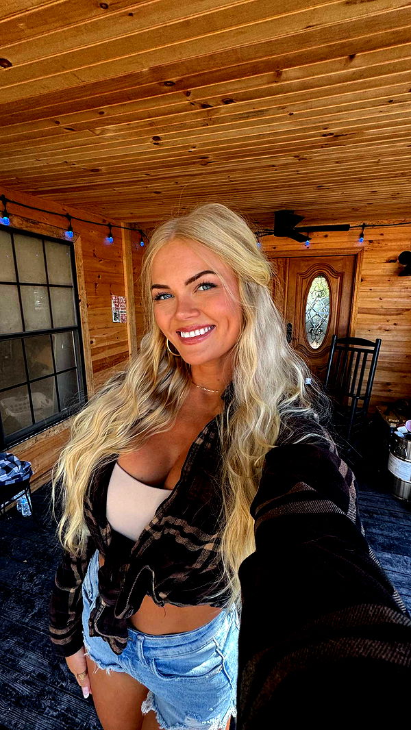 itsnellxoxo image ~ Altpins