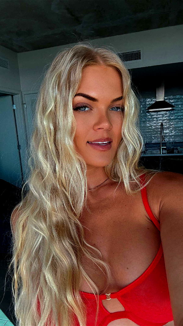 itsnellxoxo image ~ Altpins