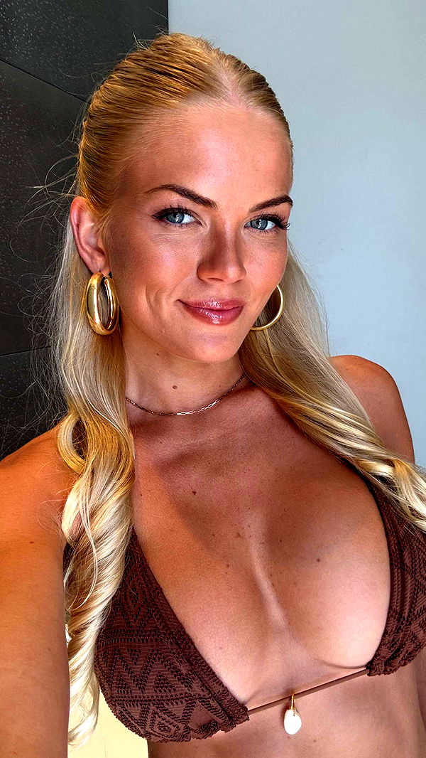 itsnellxoxo image ~ Altpins