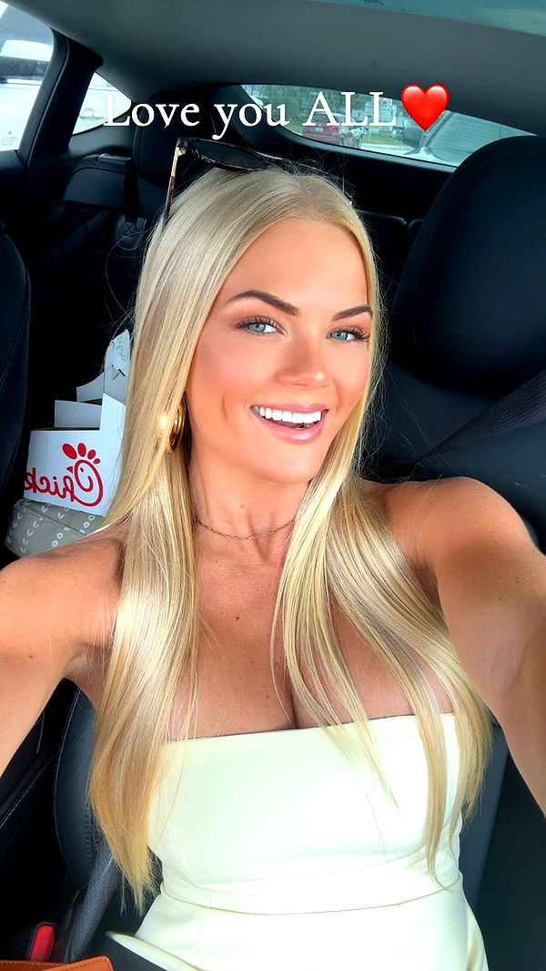 itsnellxoxo image ~ Altpins