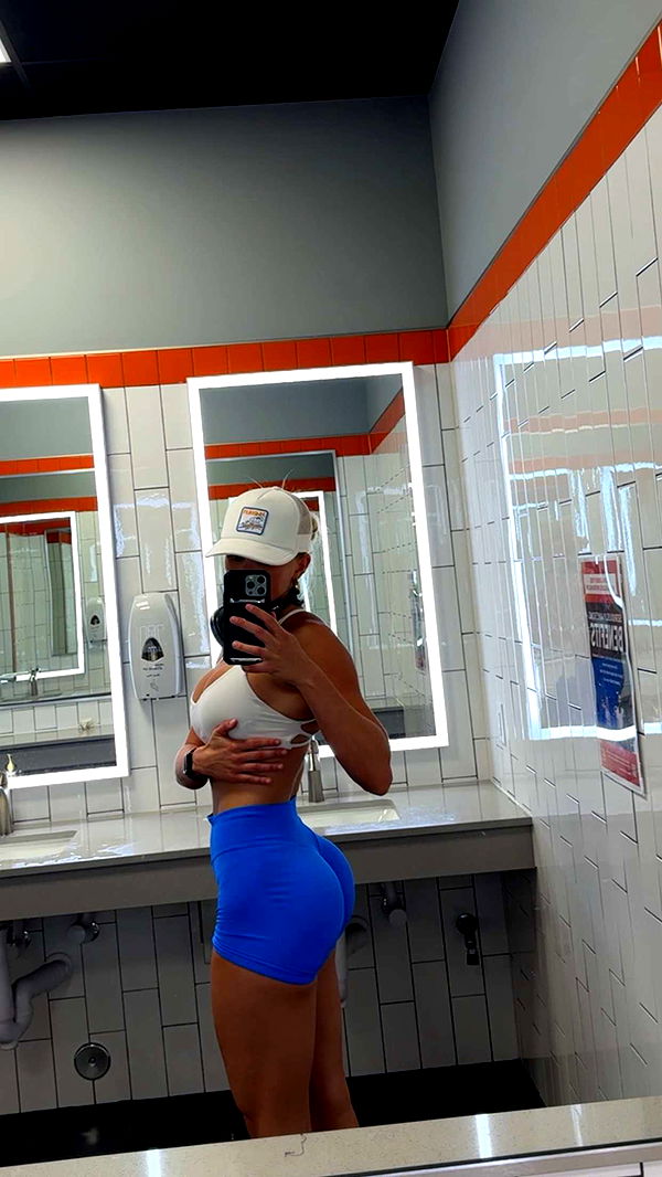 itsnellxoxo image ~ Altpins