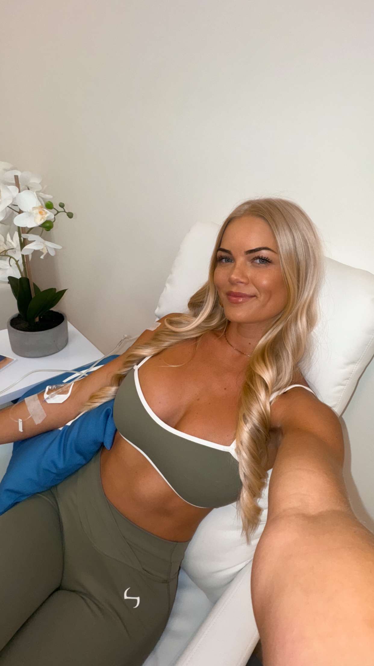 itsnellxoxo snapchat image archive image