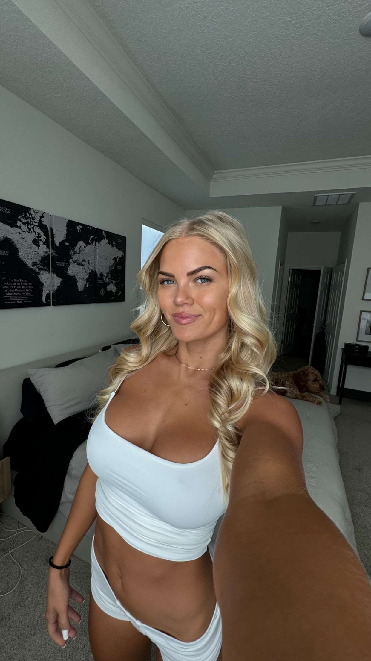 itsnellxoxo snapchat image archive image