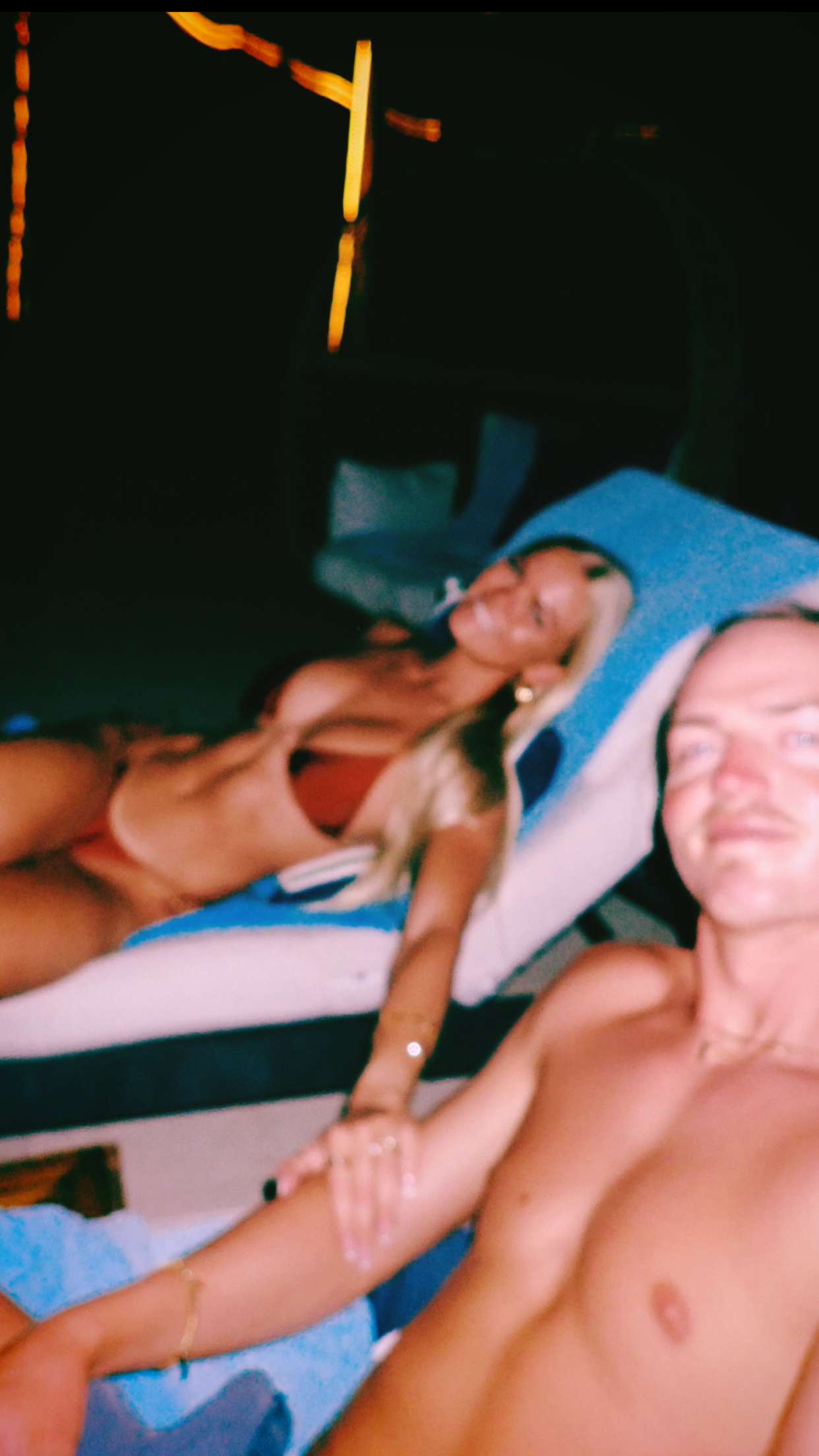 itsnellxoxo snapchat image archive image