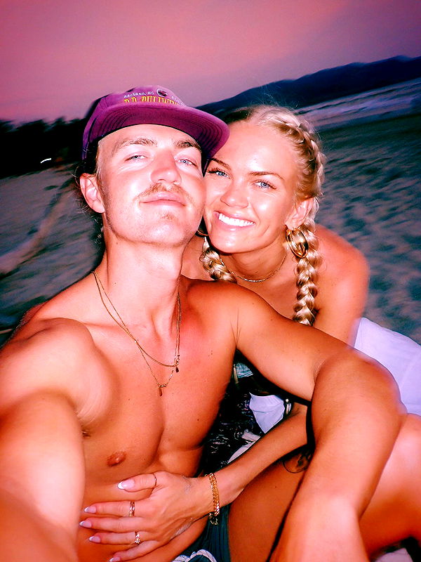 itsnellxoxo image ~ Altpins