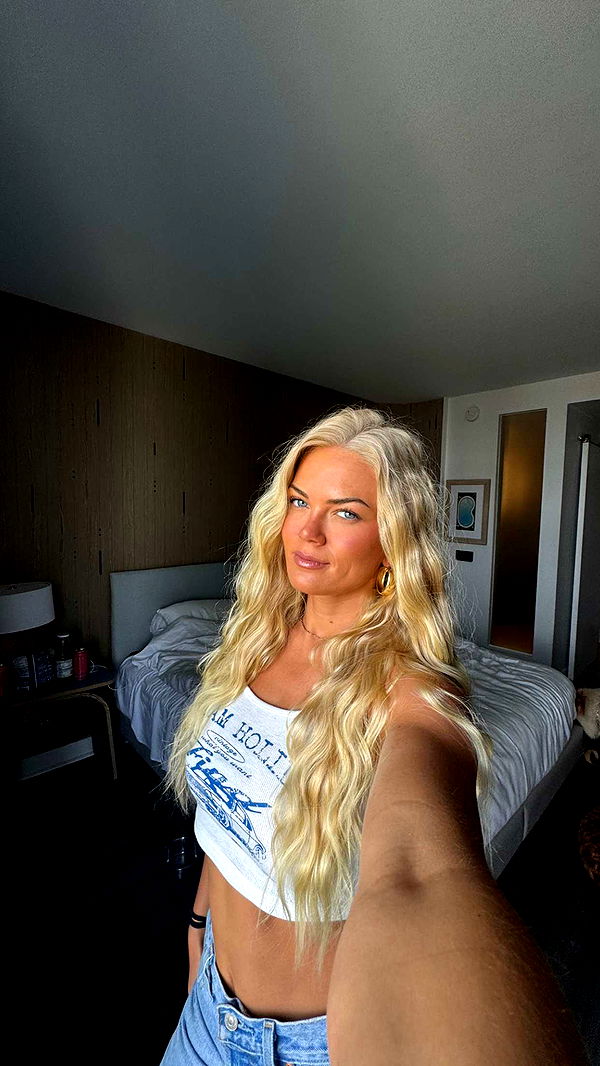 itsnellxoxo image ~ Altpins