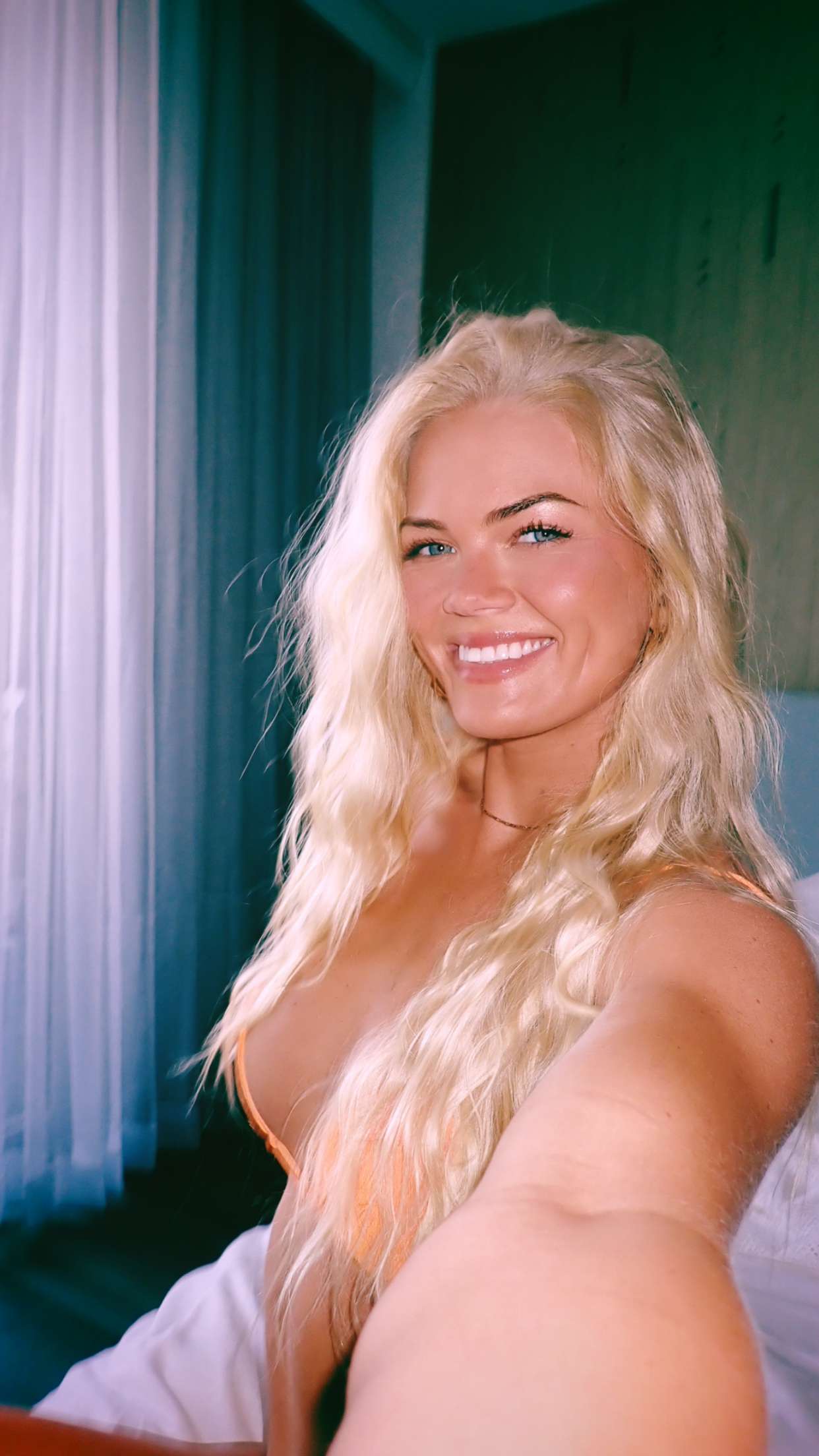 itsnellxoxo snapchat image archive image