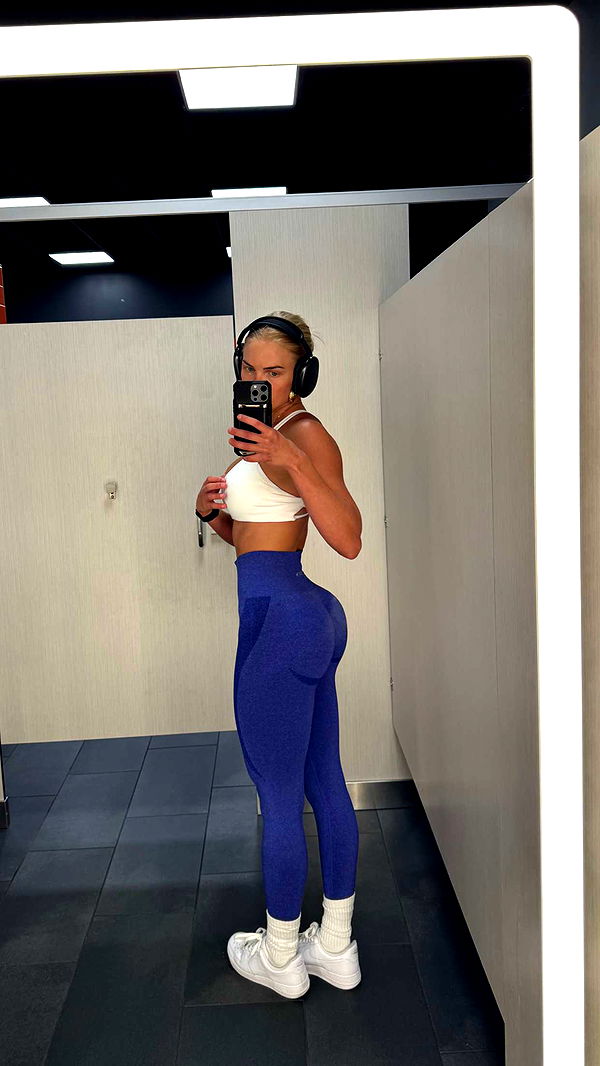 itsnellxoxo image ~ Altpins