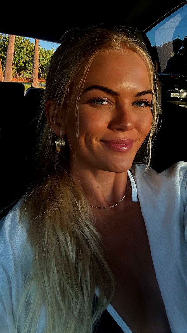 itsnellxoxo image ~ Altpins