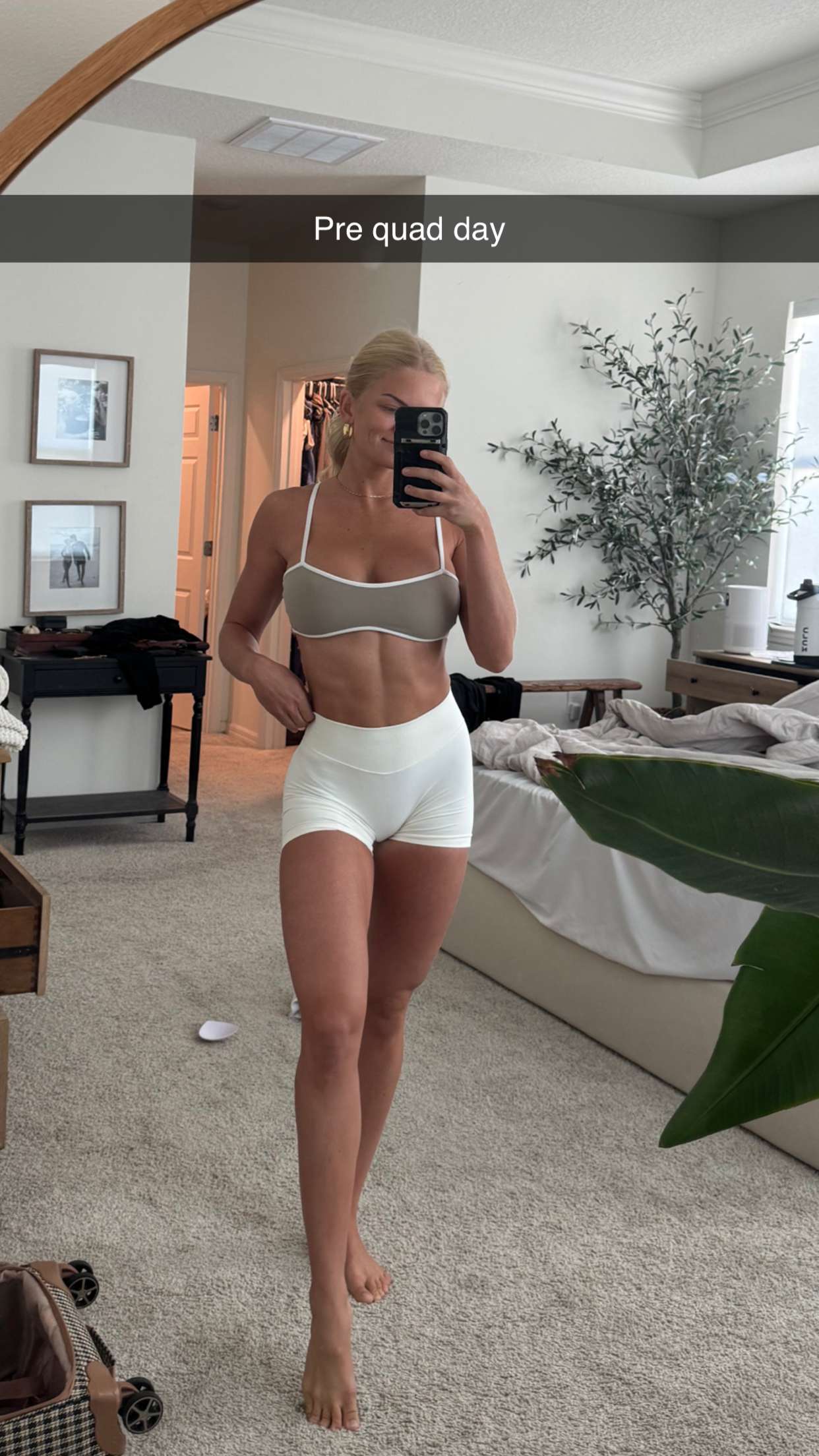 itsnellxoxo snapchat image archive image