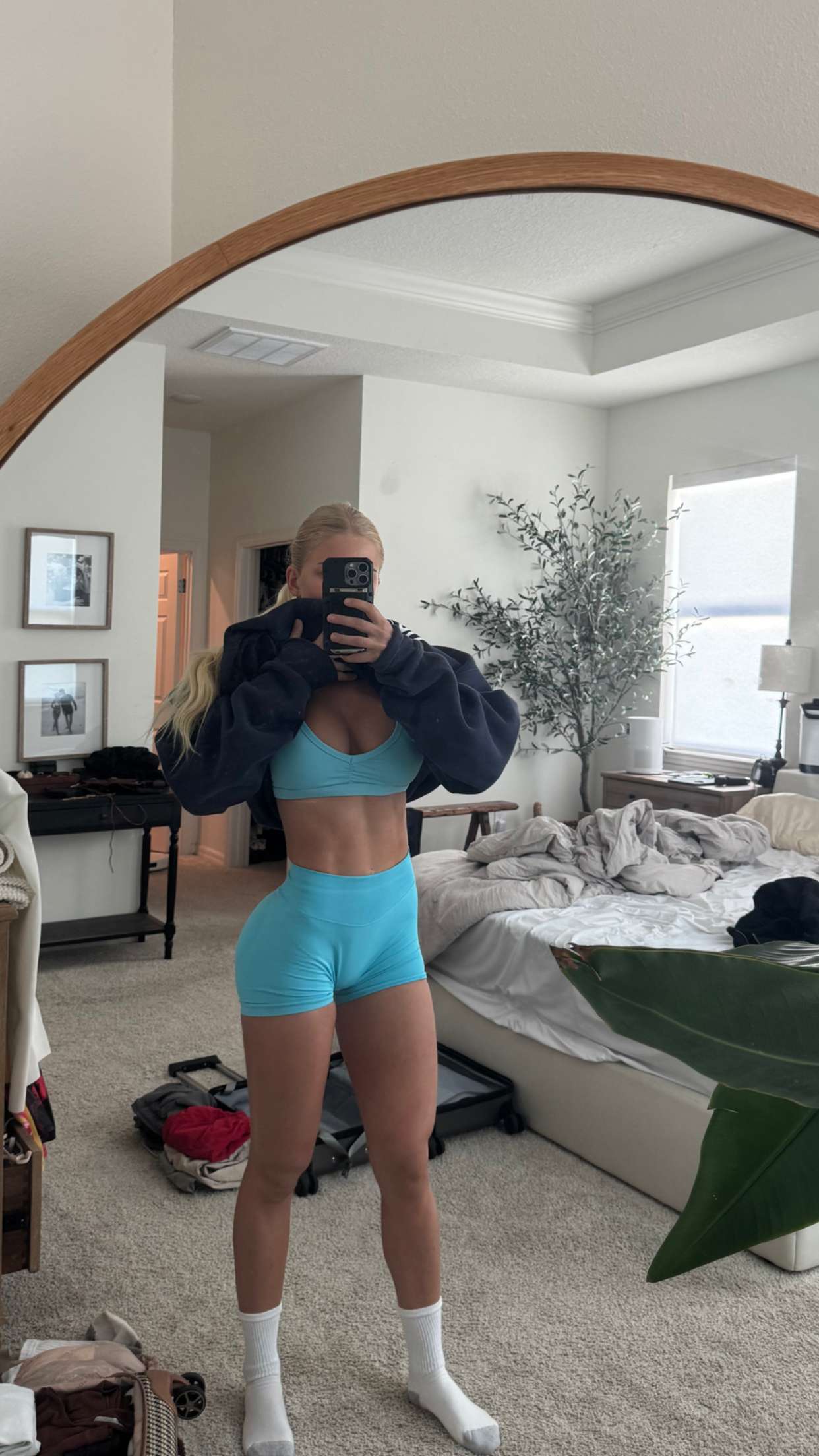 itsnellxoxo snapchat image archive image