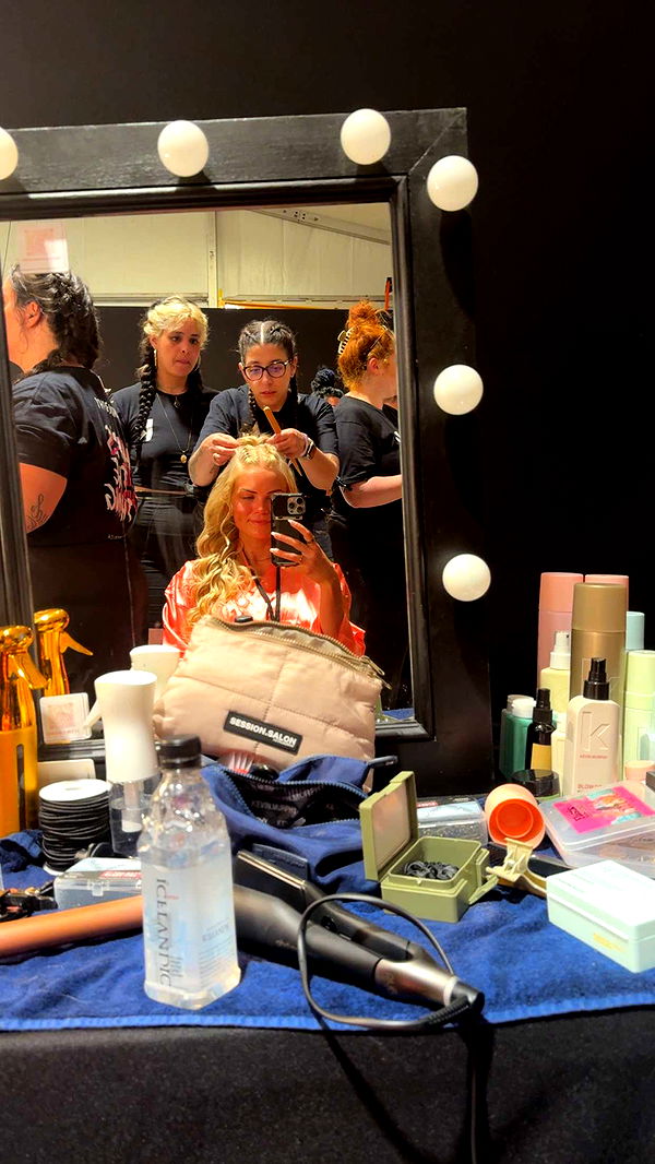 itsnellxoxo image ~ Altpins