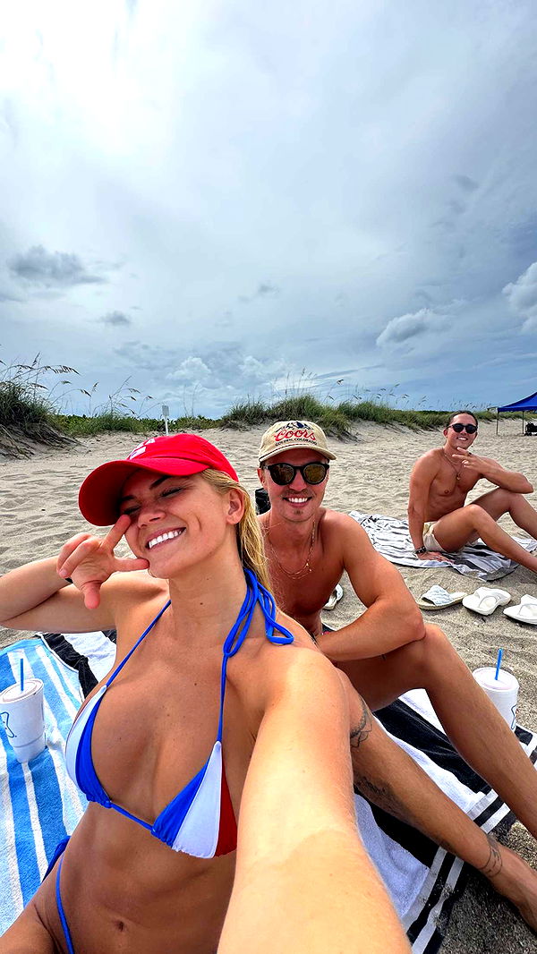 itsnellxoxo image ~ Altpins