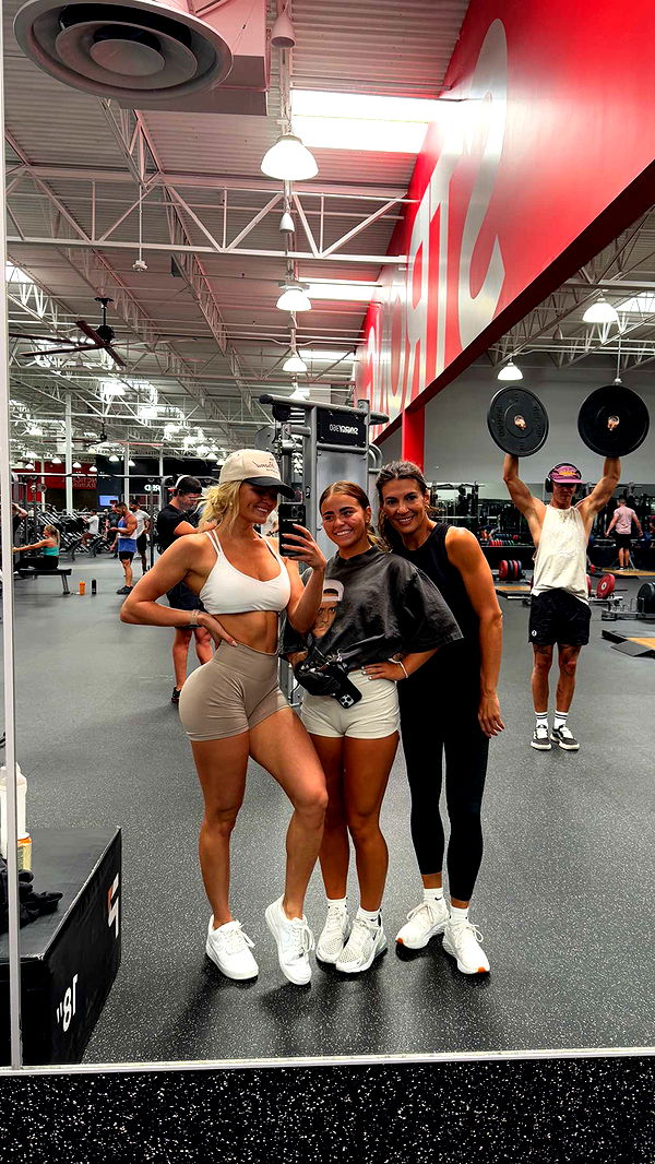 itsnellxoxo image ~ Altpins