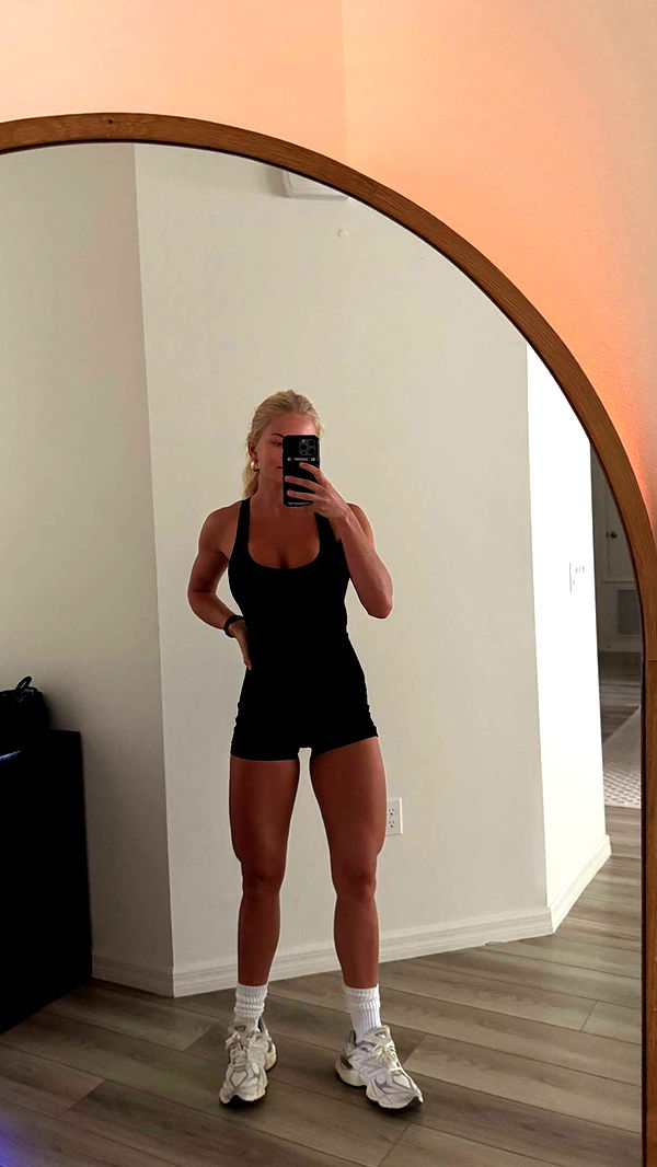 itsnellxoxo image ~ Altpins