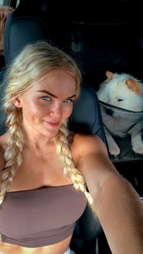 itsnellxoxo image ~ Altpins