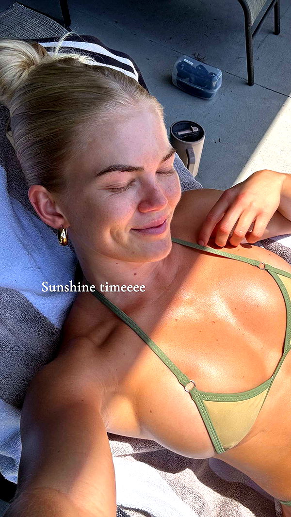 itsnellxoxo image ~ Altpins