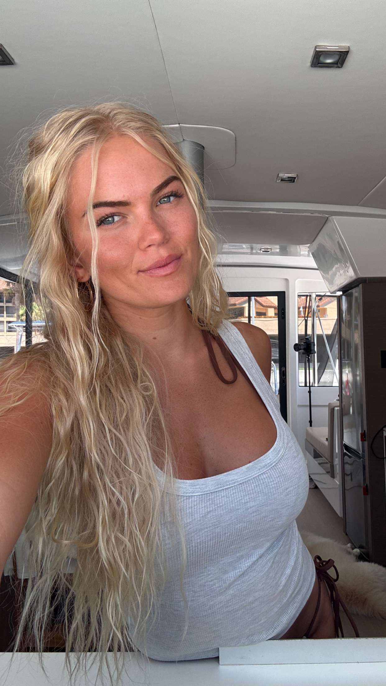 itsnellxoxo snapchat image archive image