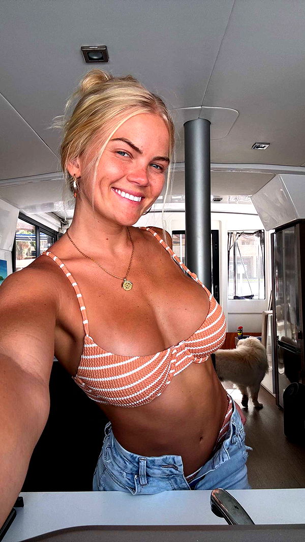 itsnellxoxo image ~ Altpins