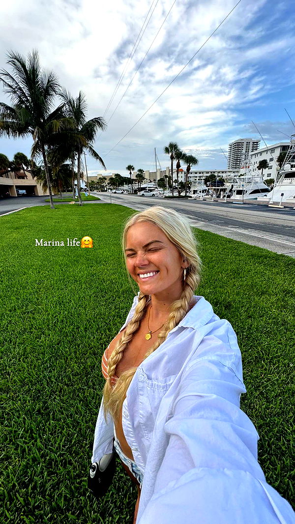 itsnellxoxo image ~ Altpins