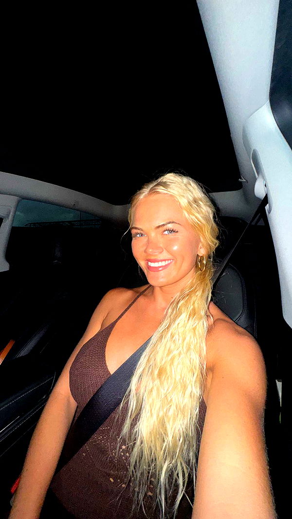 itsnellxoxo image ~ Altpins