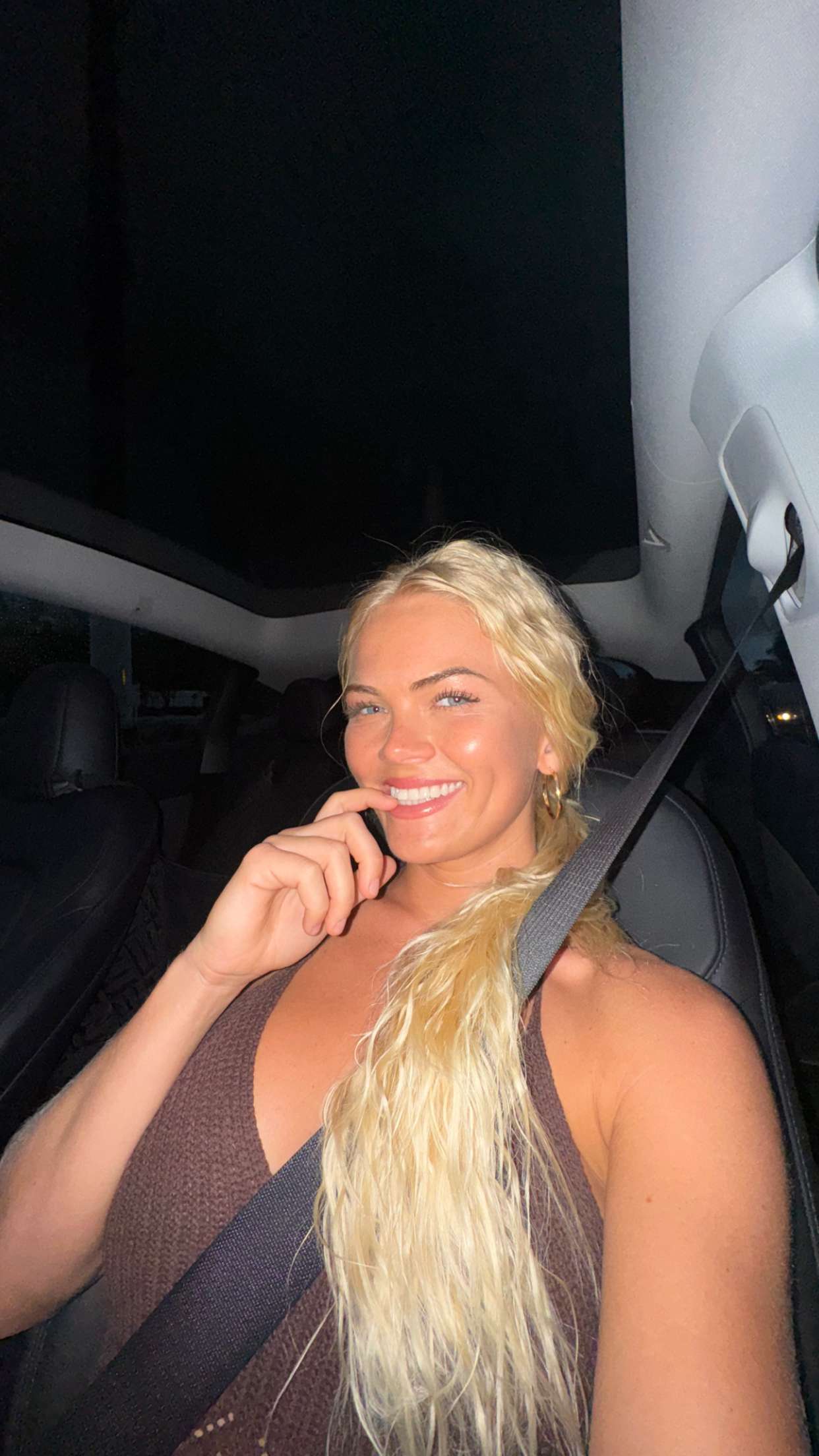 itsnellxoxo snapchat image archive image