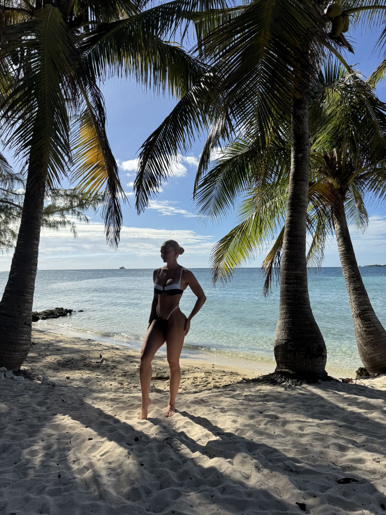 itsnellxoxo snapchat image archive image