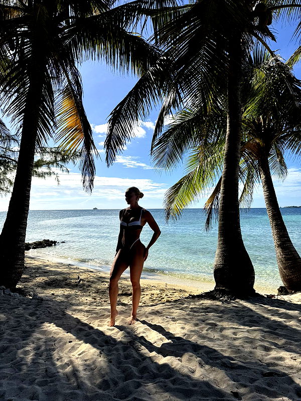 itsnellxoxo image ~ Altpins