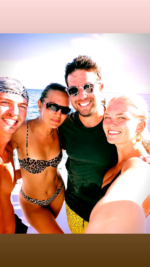 itsnellxoxo image ~ Altpins