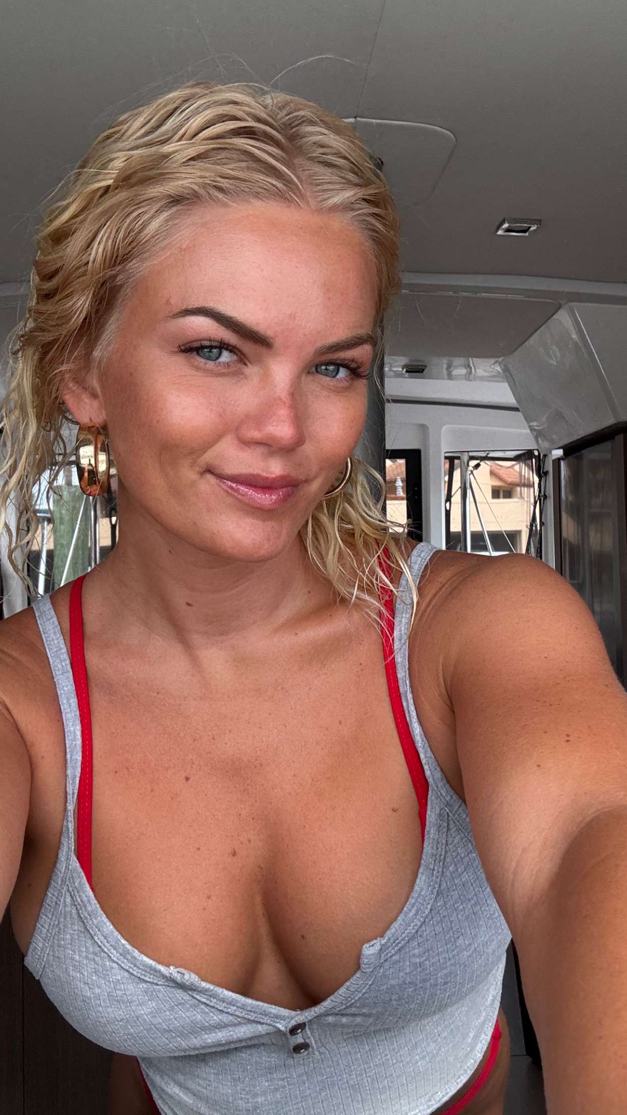 itsnellxoxo snapchat image archive image