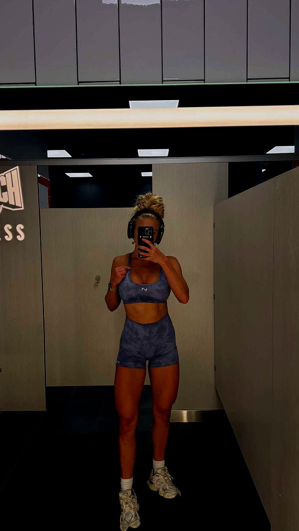 itsnellxoxo image ~ Altpins