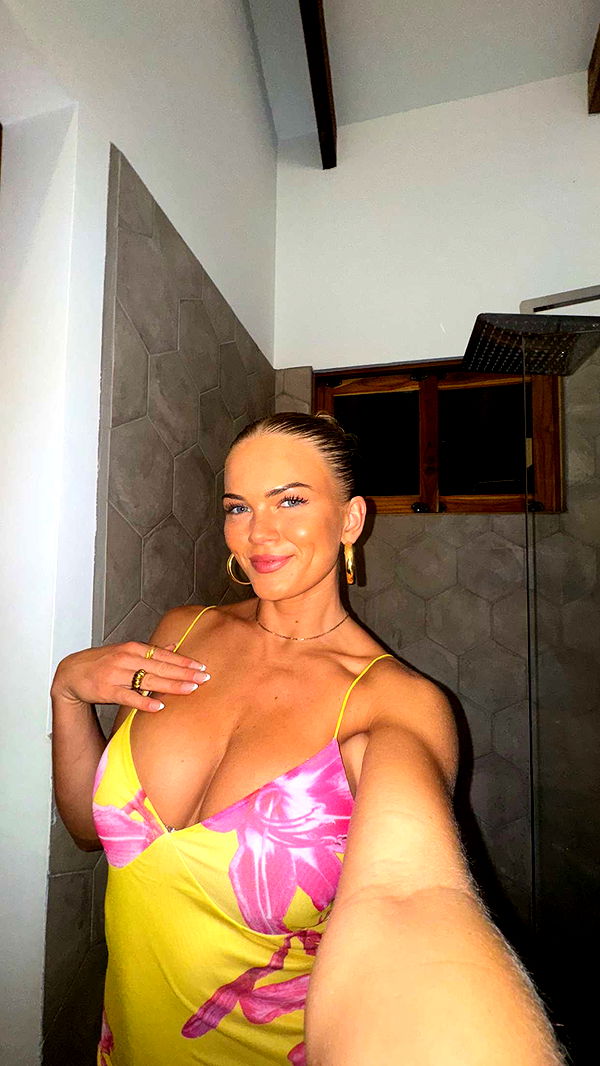 itsnellxoxo image ~ Altpins