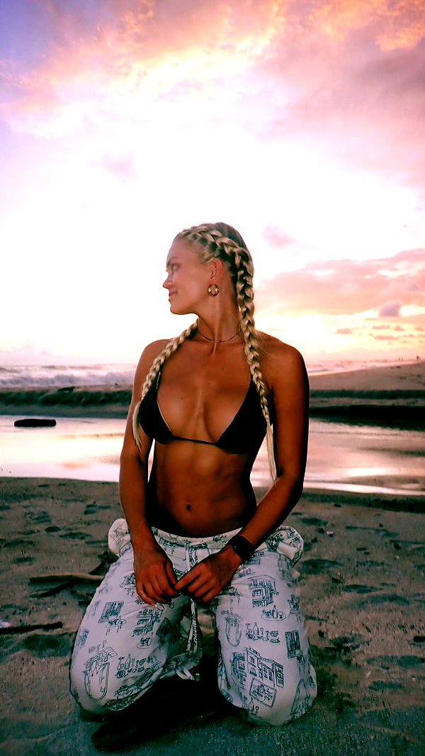 itsnellxoxo image ~ Altpins