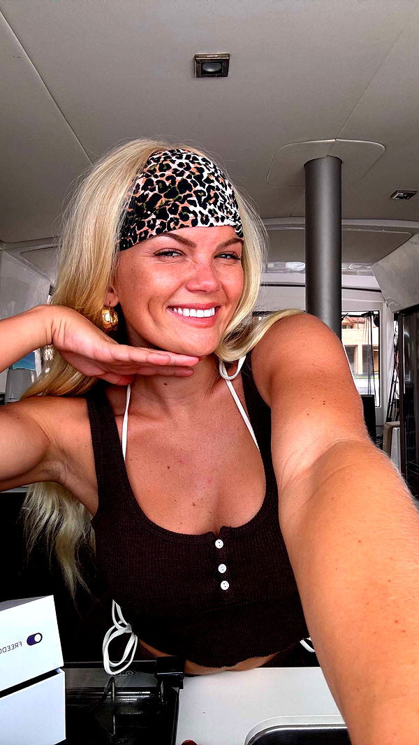 itsnellxoxo image ~ Altpins