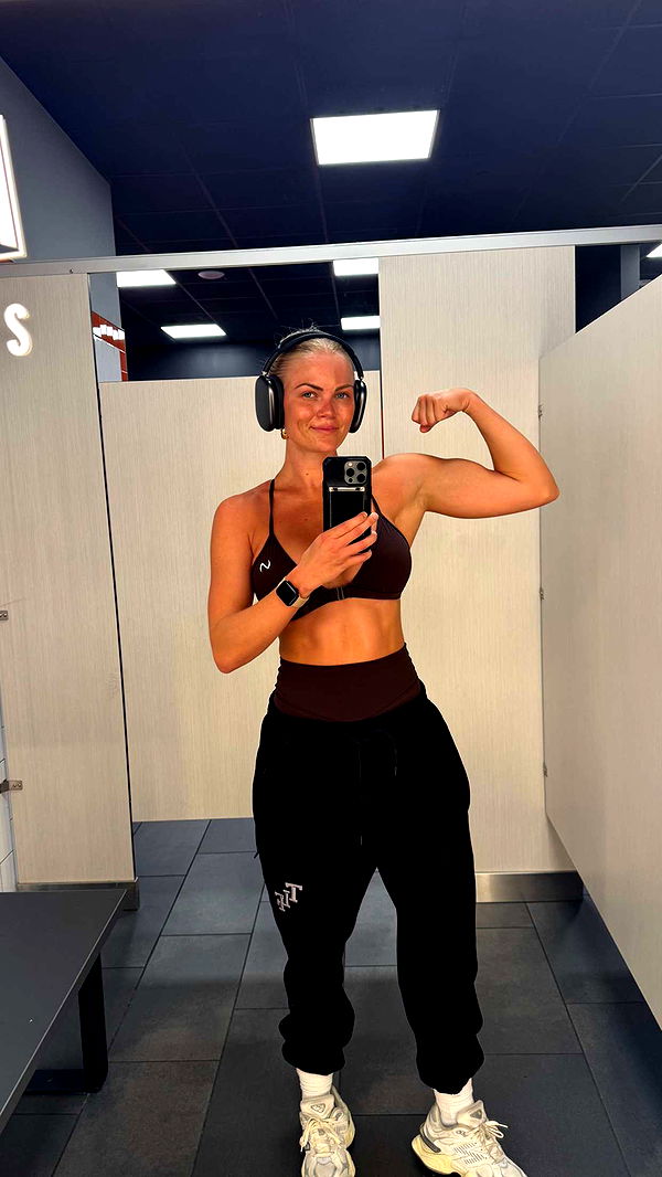 itsnellxoxo image ~ Altpins