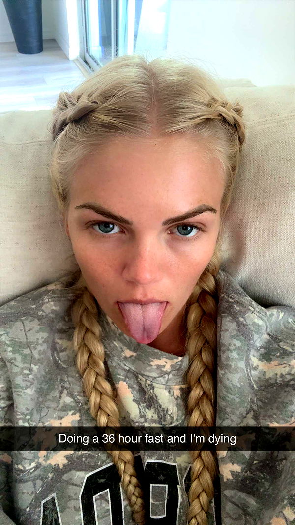 itsnellxoxo image ~ Altpins