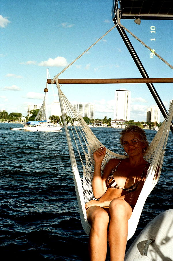 itsnellxoxo image ~ Altpins